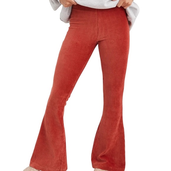 Aerie New Groove On Velour Salmon High Waisted Flare Pant Size Small - Picture 1 of 6